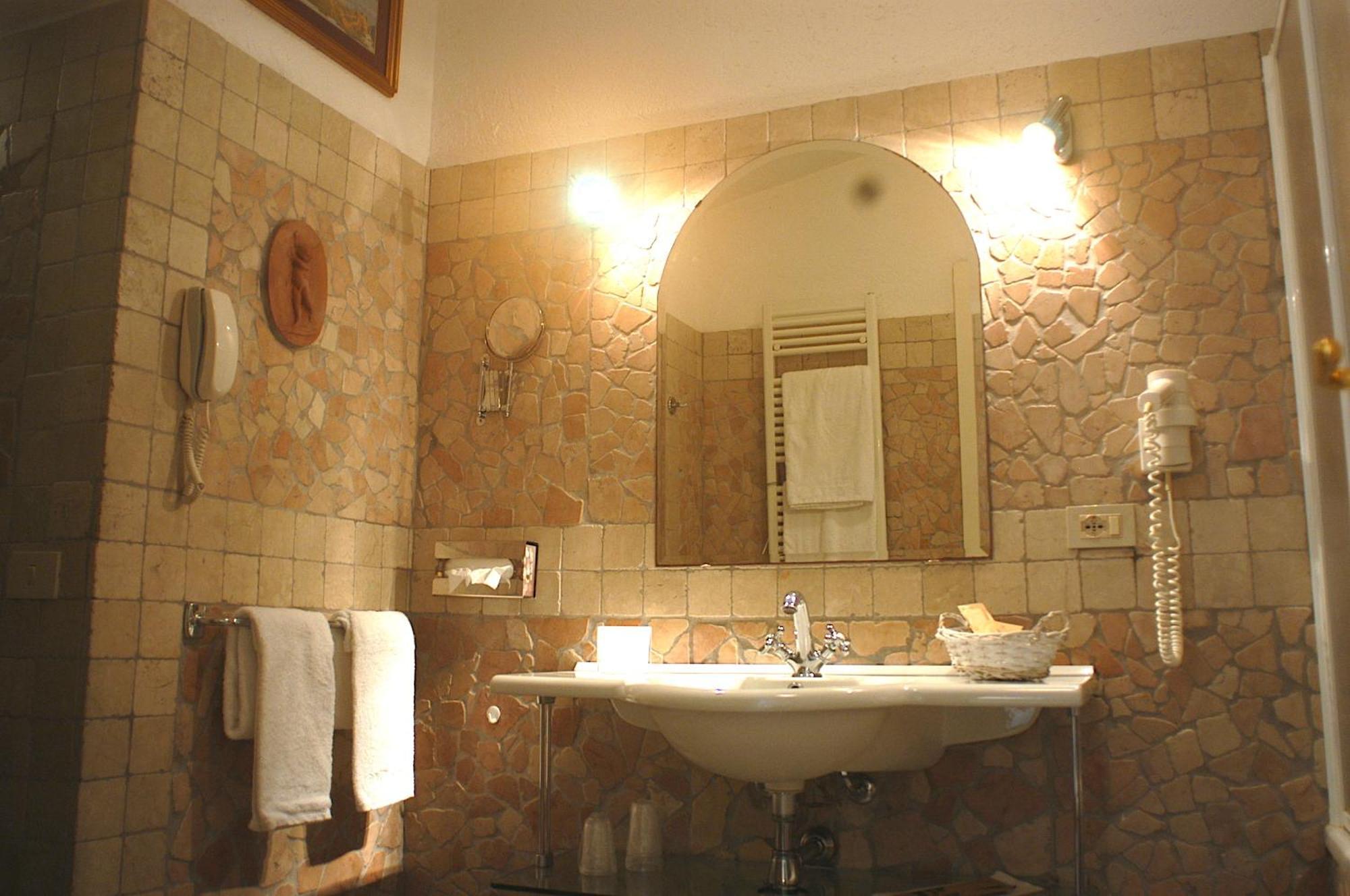 Hotel Villa Clementina Bracciano  Exterior foto